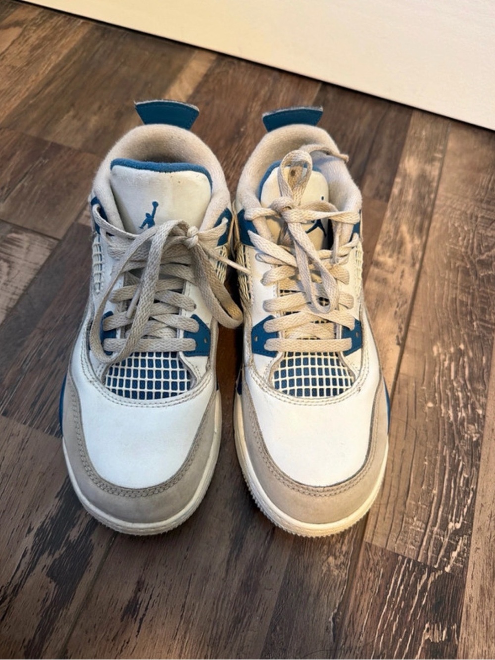 Nike Air Jordan 4 Kids Size 2